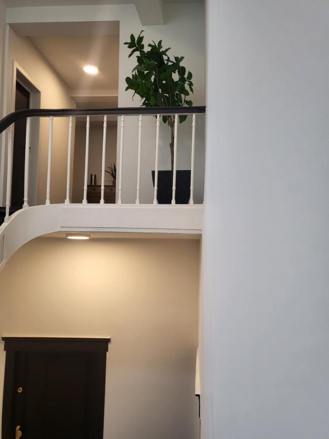 Loogiez Aparthotel Tongeren Luaran gambar