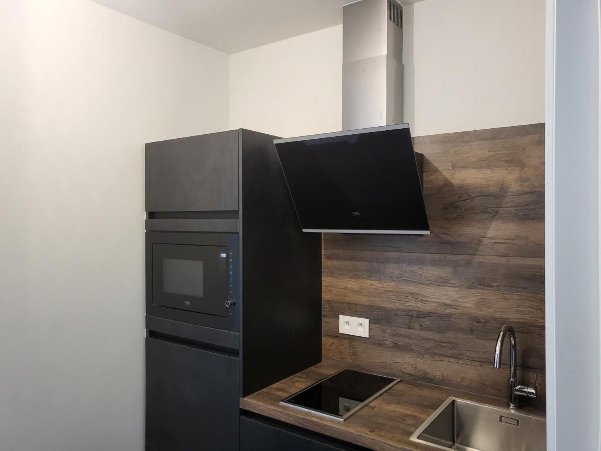 Loogiez Aparthotel Tongeren Luaran gambar